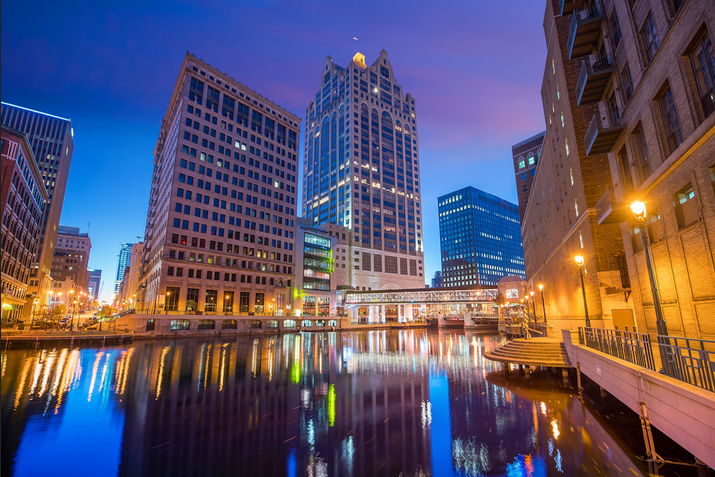 AdieTomer's tweet photo. TMRW 6/23 join LafayetteCrump Katherine Dunn from @GrMKEFdn Kevin Shafer from @MMSD_MKE and @TimSheehy_MMAC + me to hear how leaders in Milwaukee are #RethinkingInfra and leveraging new federal funds to meet the opportunity. Register: https://t.co/mgaBIt7Wko https://t.co/1430FeJ1J5