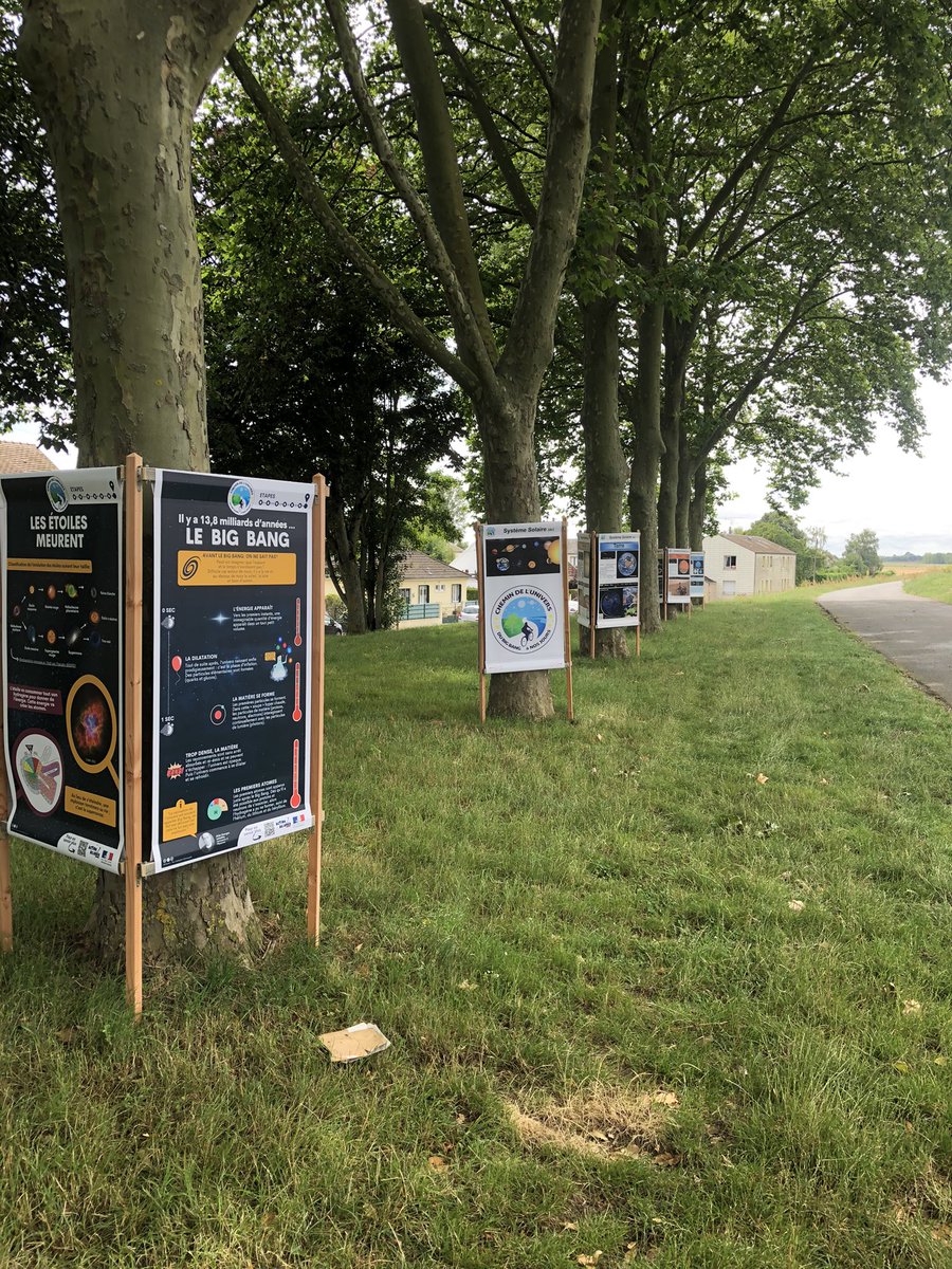 AAsj45's tweet photo. Après plus de 2 ans d’attente, nous installons enfin une partie du #chemindelunivers qui raconte l’histoire de notre univers sur le parcours de #laLoireavelo entre Jargeau et Sandillon… présente cette année jusqu’au 7 juillet . Have fun !🤩🤩🪐🌍 https://t.co/j3eV1rz43m