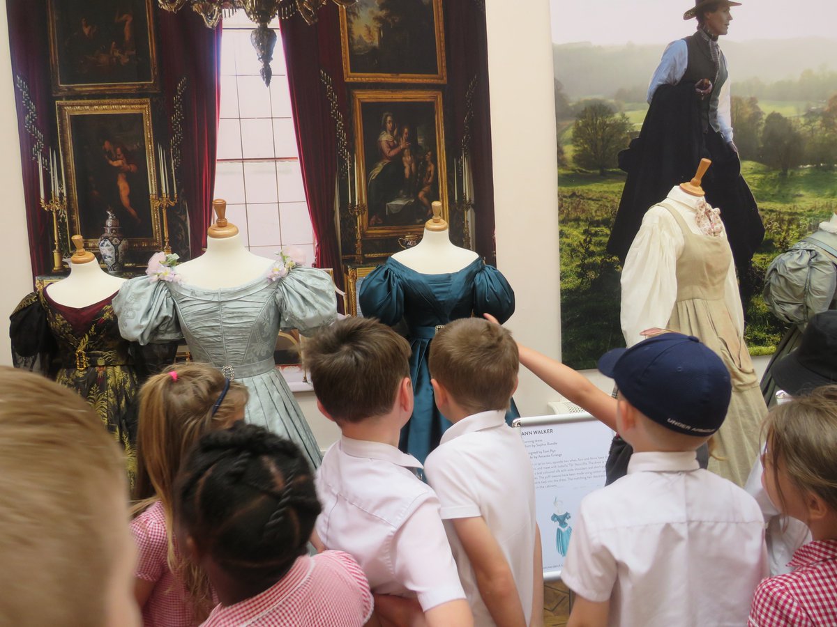 Year 1 have been exploring the Victorian era and learning about Edward Akroyd this week. Everyone had a fantastic time and the children were superb and demonstrated all of the Akroydon Absolutes, well done!
@BankfieldMuseum