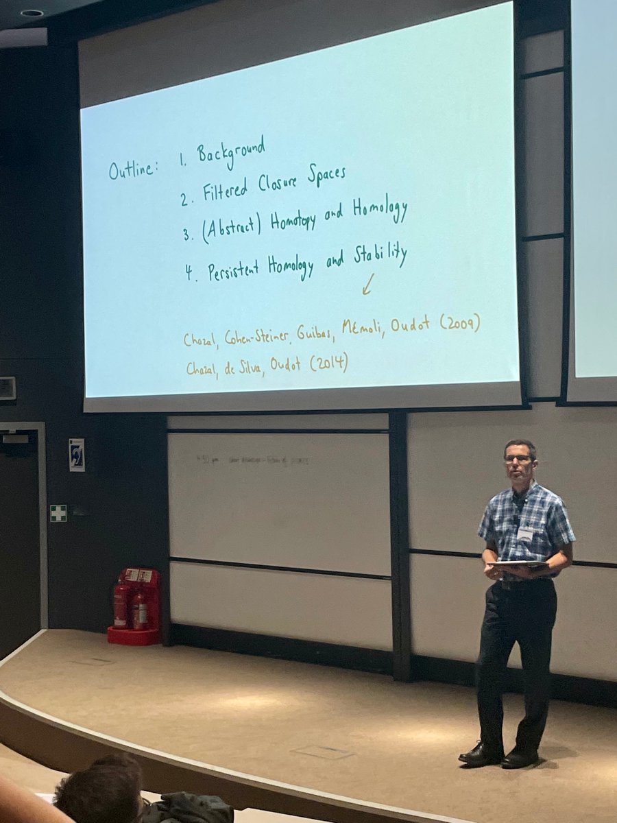 Last plenary of the day! Peter Bubenik introduces a filtered version of a Čech deep-cut definition  #filteredclosurespaces