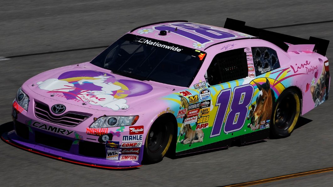 NASCAR Paint Schemes on Twitter "Kyle Busch ZLine Designs "Kimmy