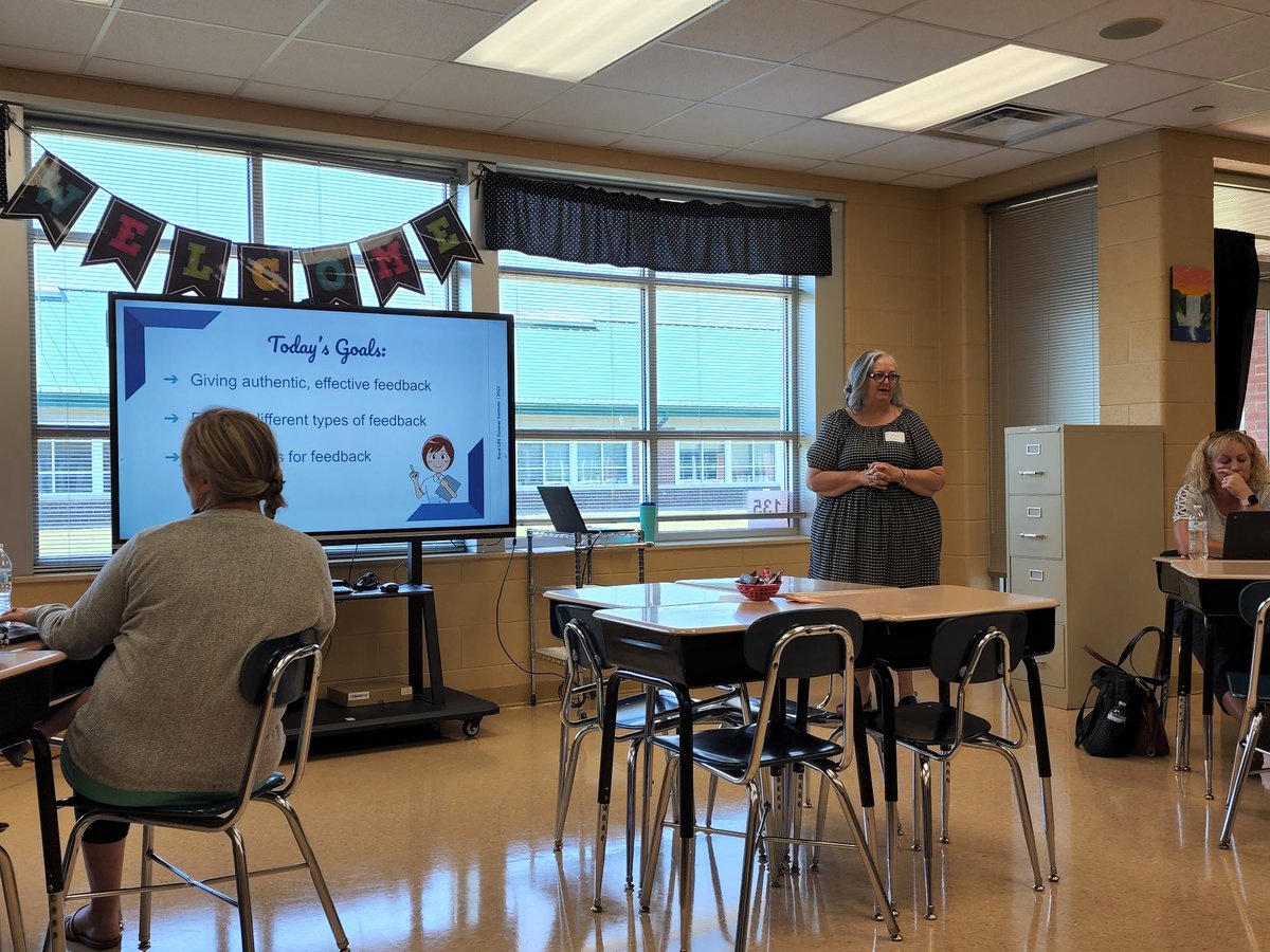 <a href="/Boonescreek_pk8/">BoonesCreek_PK-8</a> teachers exploring  literacy fields and personalized learning with <a href="/NF_RuralLIFE/">Niswonger Foundation Rural LIFE</a> #RLSI22 <a href="/Louise_Brown1/">Louise Brown</a> <a href="/bceKteacher/">Mrs. Thompson</a> <a href="/WrightsKG/">Wᵣᵢg𝓱𝚝'𝘴 Kᵢ𝚗𝚍ₑᵣgₐᵣ𝚝ₑ𝚗 🐻</a> <a href="/WCDE_TN/">WashingtonCoSch TN</a>