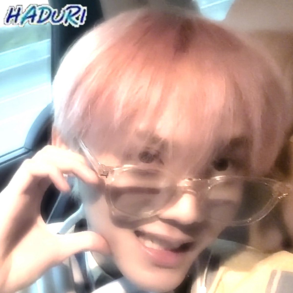 금이 tweet media