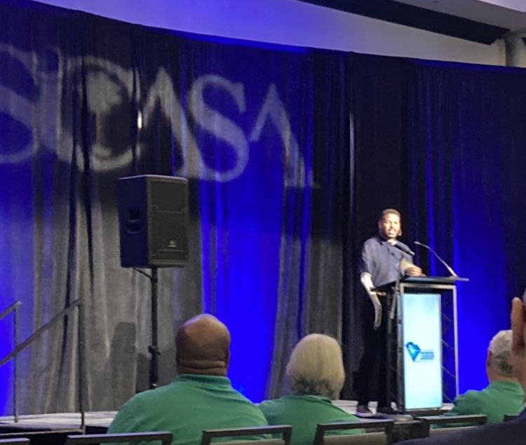 tarablack811's tweet photo. Don’t let life make you forget why you do what you do. Connect to your purpose. Add value to others. Keep loving. Keep living. @inkyjohnson @SCASAnews #scasai3 https://t.co/e7KzbUue4r