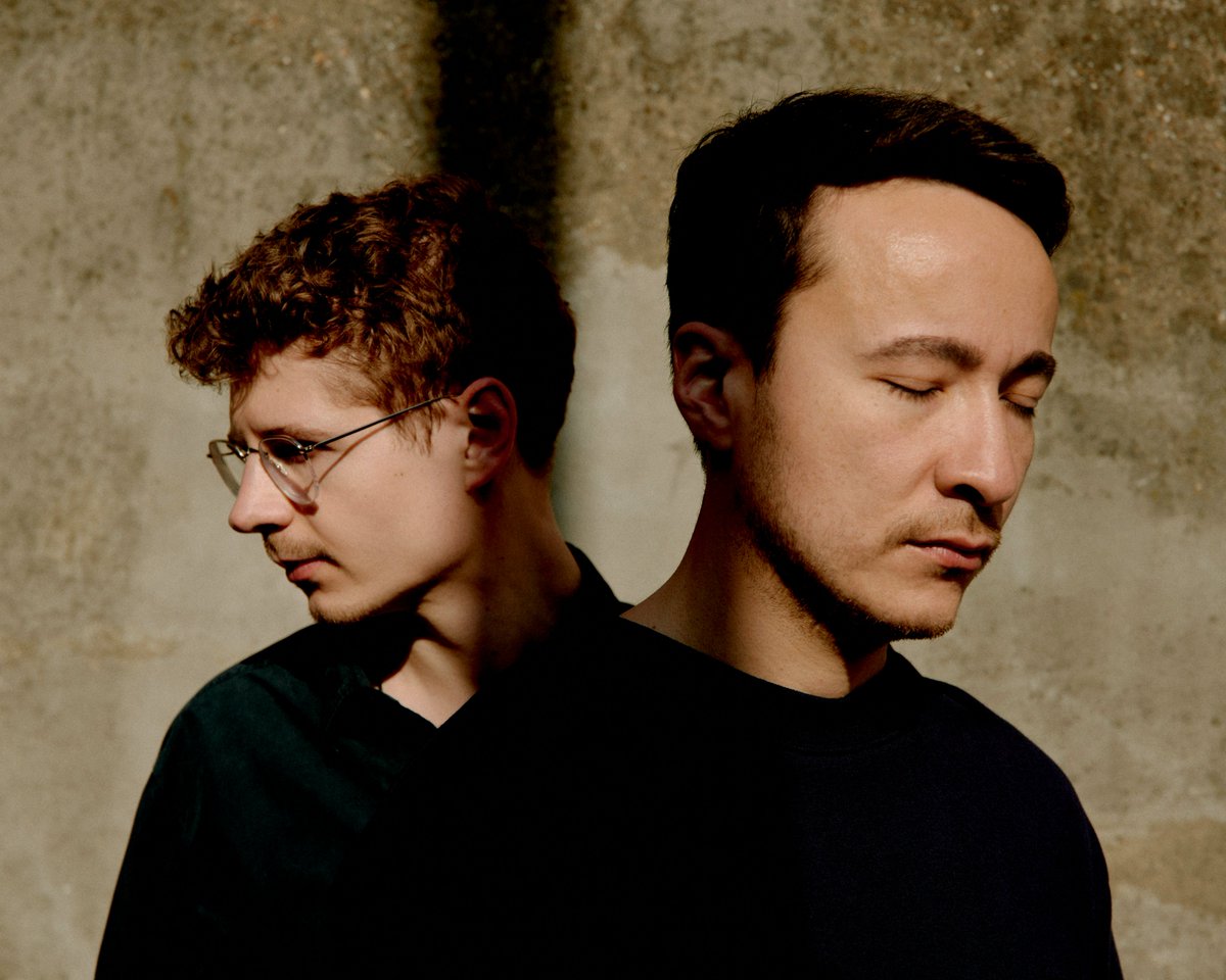 Don’t miss <a href="/pkkolesnikov/">Pavel kolesnikov</a> and <a href="/TsoySamson/">Samson Tsoy</a>
this Sunday, who’ll present a thrilling performance of The Rite of Spring performed by just four hands!
'A piano duo that ‘bring electrifying intimacy’ (5* The Guardian). 

26 June 11am
Tickets available here: rwcmd.ac.uk/events/2022-06…