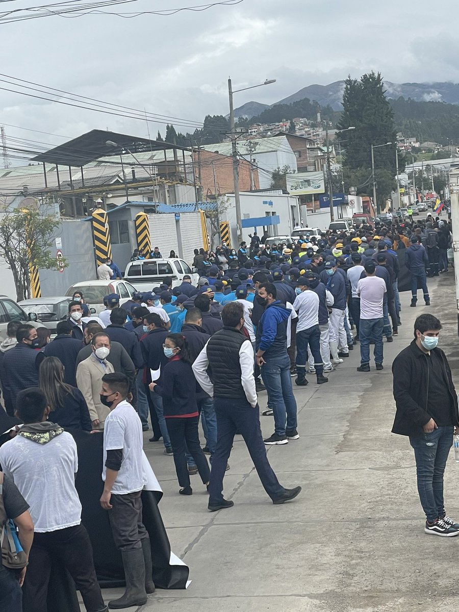 CJaramill0's tweet photo. Marcha por el Diálogo. Cuenca https://t.co/pBseDLNHNN