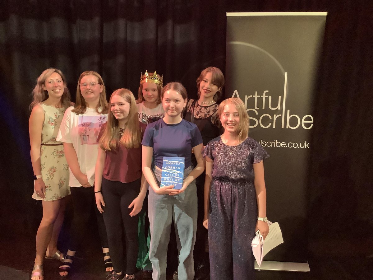 Artfulscribeuk's tweet photo. Last week, ArtfulScribe welcomed young poets from four local schools, supported by their parents, friends and teachers, to @MASTStudios for the Wessex School Poetry Slam.

You can read about it here: https://t.co/PIdGYc8dOD

#poetryslam #creativewriting #youngpoets https://t.co/jT5xpBFNoc
