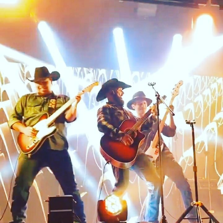 VisitMarshallTX's tweet photo. There is no other music festival like this one! Part of the lineup for Texas Sounds International Country Music Awards coming to Marshall, TX this Oct. 13-16!

#music #festival #visitmarshall #International #musicfestival #Texas #Awards https://t.co/bA3UMrV5Mw