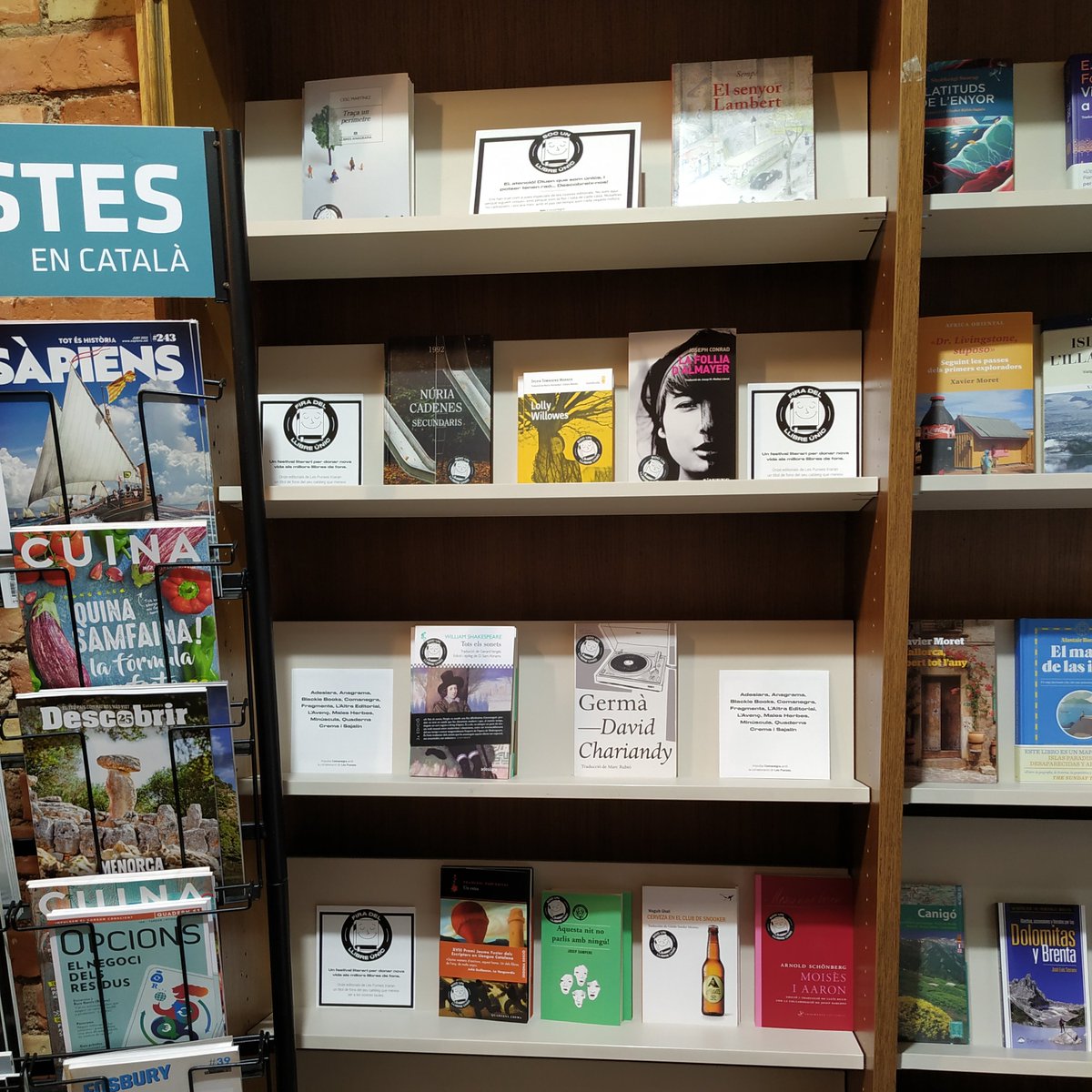 Tothom a <a href="/MuntanyaLlibres/">Muntanya de Llibres</a> 😍