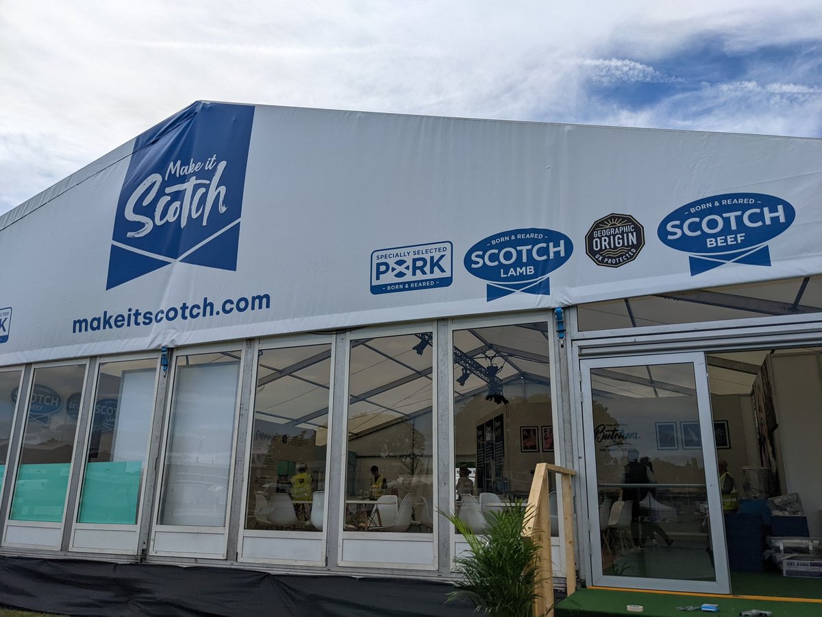 CorrEilidh's tweet image. Almost showtime!
@The_RHASS @qmscotland #makeitscotch