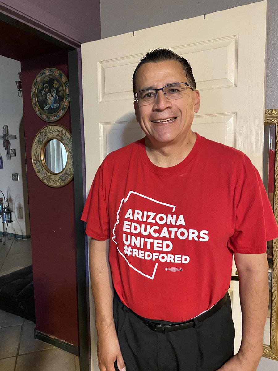 RichCAndrade's tweet photo. As we start the budget process I am wearing my #RedforEd under my dress shirt because I will not support a budget which doesn’t fully fund Public Education and stops ESA’s expansion. I support the #EducatorsBudget which isn’t in the budget. @AZHouseDems https://t.co/EkmsePtK6L