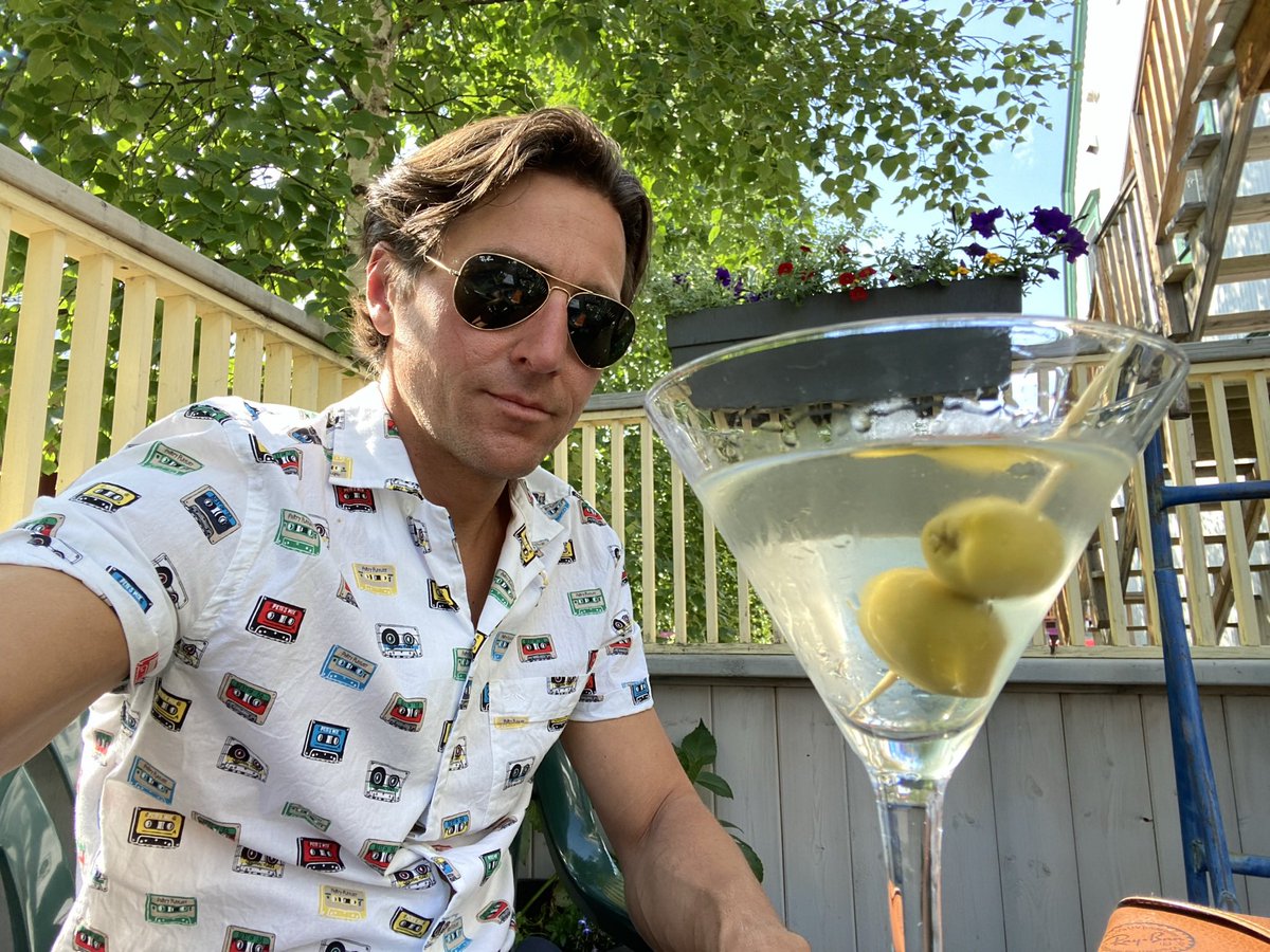 A5. From enjoying local ice cream and craft cocktails, to sipping martinis on the patio of a former Victorian Brothel, supporting local business in the Yukon is a pleasure! #CanadaChat #Yukon #ExploreCanada #ExploreYukon #BombayPeggys