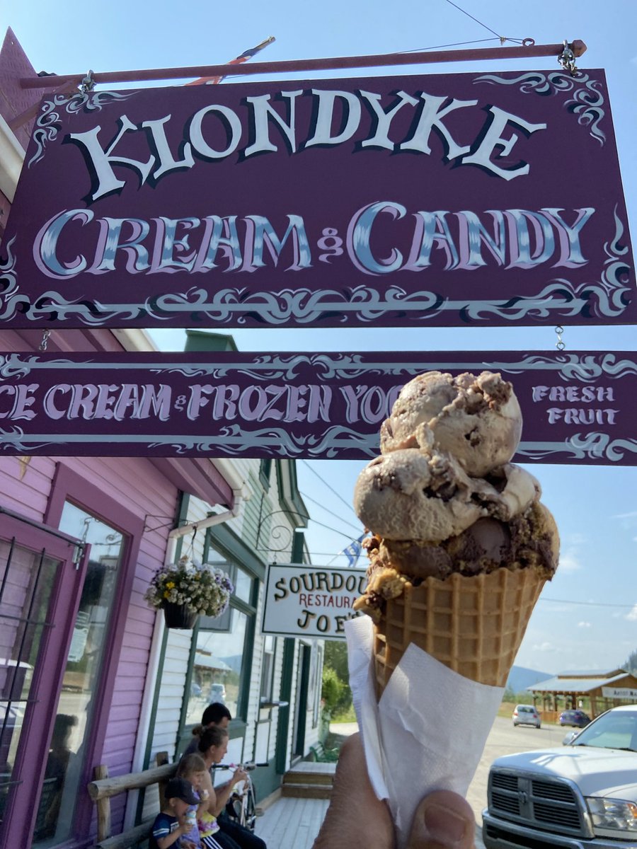 yukonhusky's tweet image. A5. From enjoying local ice cream and craft cocktails, to sipping martinis on the patio of a former Victorian Brothel, supporting local business in the Yukon is a pleasure! #CanadaChat #Yukon #ExploreCanada #ExploreYukon #BombayPeggys