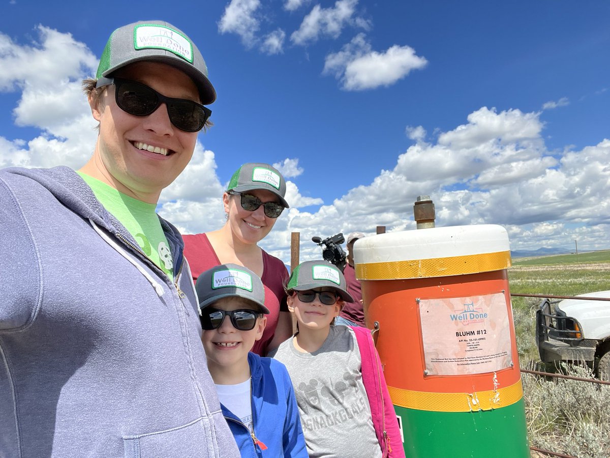 DevinReimer's tweet photo. Excited to announce The Reimer Family Climate Crisis Fund is funding the plugging of a methane-leaking, abandoned gas well with the Well Done Foundation. Plugging starts today!
https://t.co/QC4FpYGQsa https://t.co/H5SLhgzBch