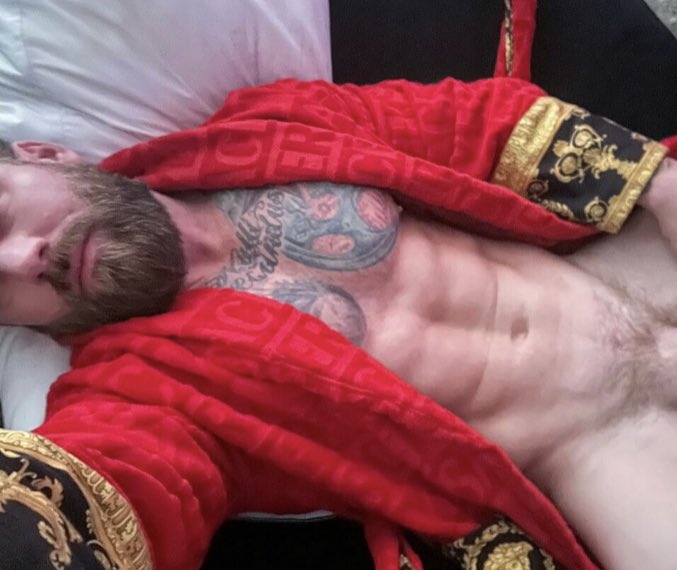 Joshua Hopkins - Your morning view😏 https://t.co/92Fq305uEn