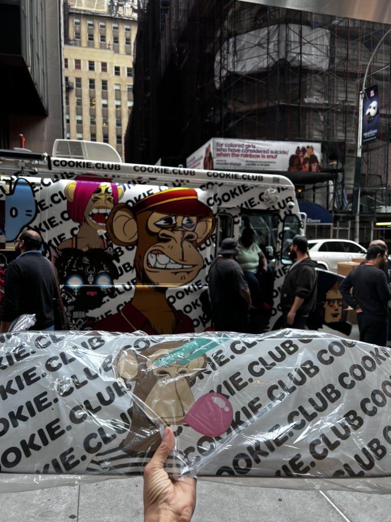 dash-verse.io tweet media