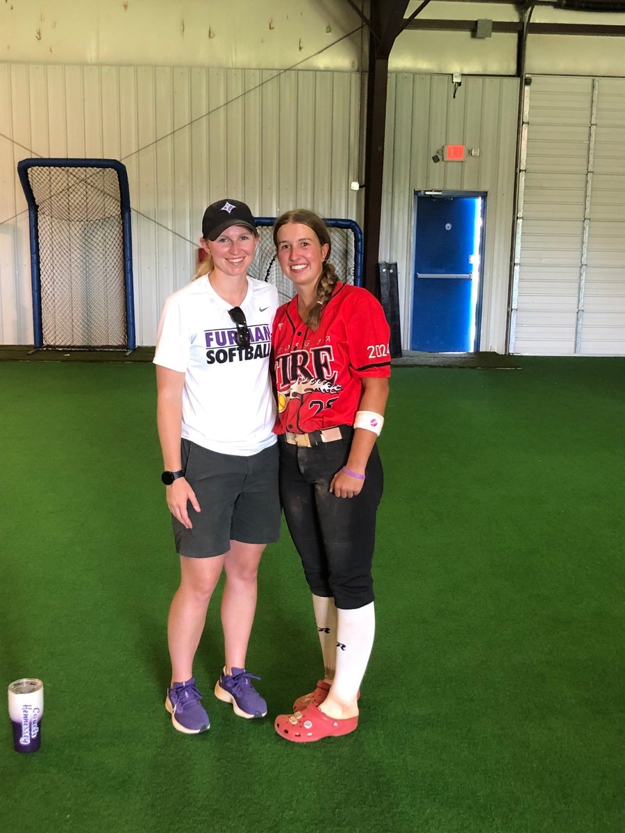 RileyGardner26's tweet photo. A BIG thank you to @GSU_Softball for hosting an awesome camp!  I had a great time learning from @CoachANicholson @BaynesCoach @HennesseySftbll @BUKnightsSB and @ClarkAtlanta.  I’m so grateful for your instruction and can’t wait to be back‼️ @GAFireJackson06 @CHSKnightsSB https://t.co/VVjWvfJTbl