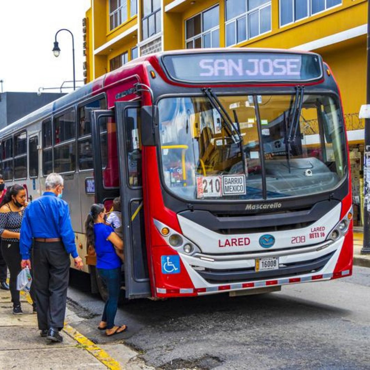 LittlepayHQ's tweet photo. 🎉  Costa Rica is paving the way with a nationwide contactless rollout! 🎉
🚍  Dan Balaban reports in @MobilityPayNews about the @BancoCentralCR's open-loop transit payments infrastructure. 
👀   https://t.co/rNL8b701vT https://t.co/lK3Z68fYkv