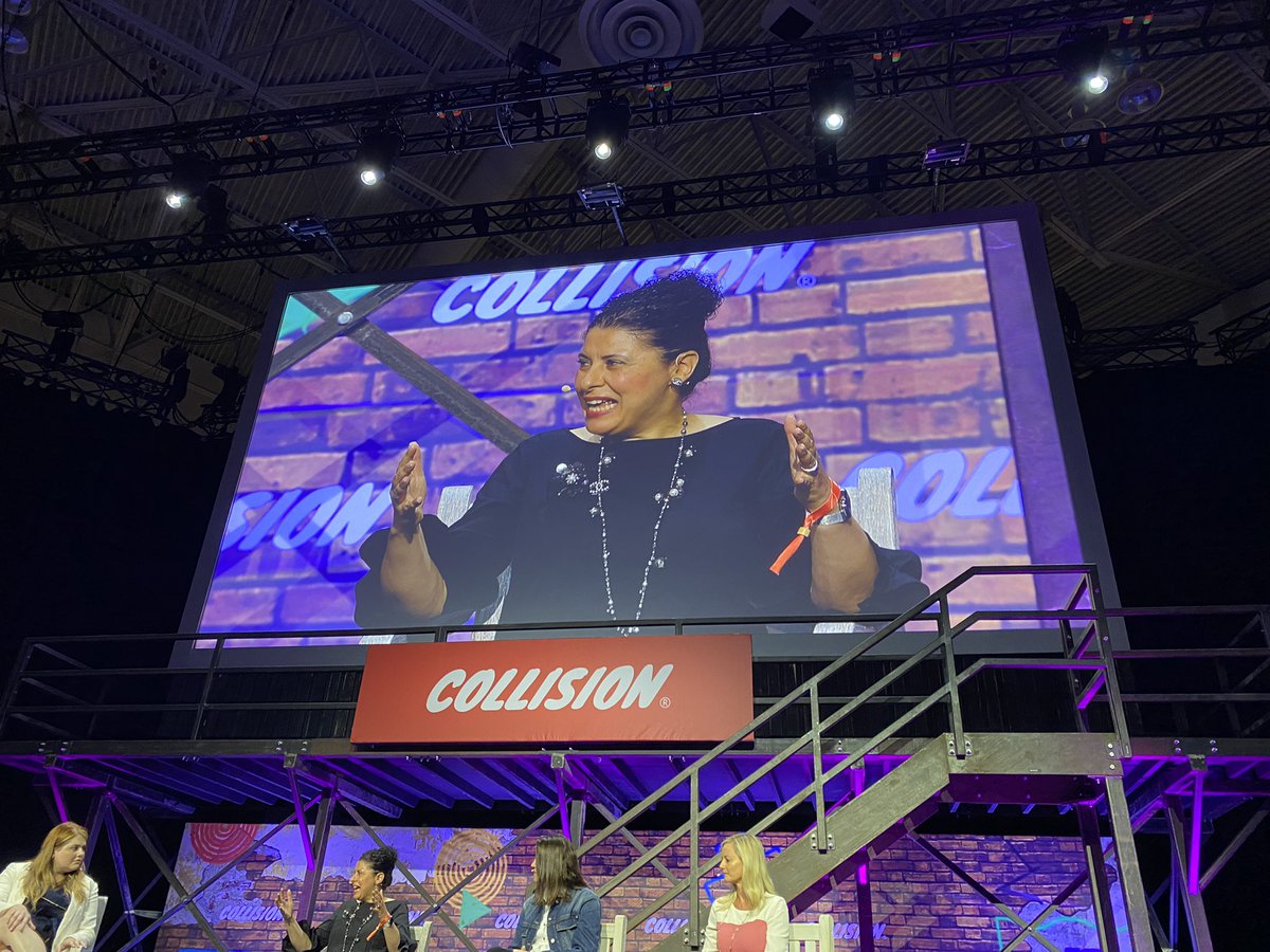 Path_IQ's tweet photo. “Attracting, retaining and lifting up talent is an ongoing endeavour for the marketing discipline.” — Lorraine Barber-Miller, Philips #CollisionConf https://t.co/IIEydMUFhq