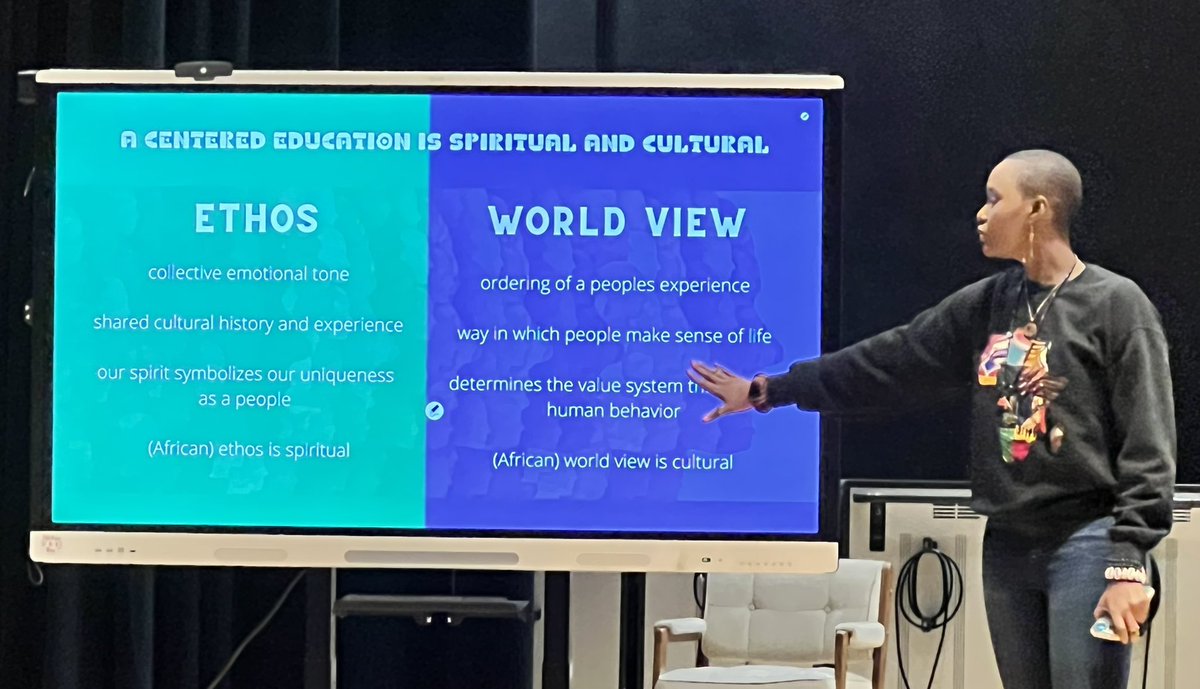 Vela_Ldrshp's tweet image. Learning best practices for serving our Haitian students &amp;amp; community members at today’s institute! #LanguageIsCulture #LanguageIsIdentity @AAALHG_Studies