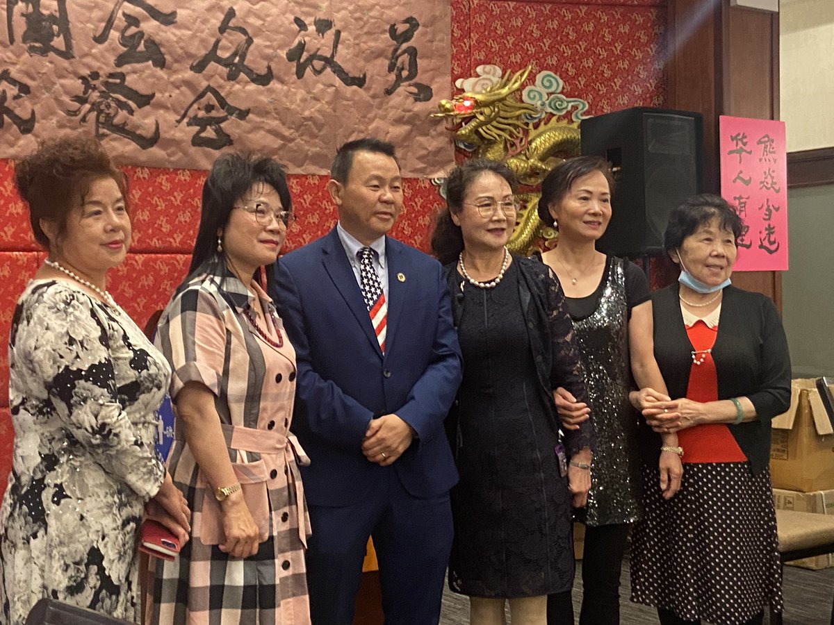 YanForNYC's tweet photo. 谢谢大家! 谢谢你们!#ForAllofUs #VoteYan https://t.co/iM6VX8zcl8