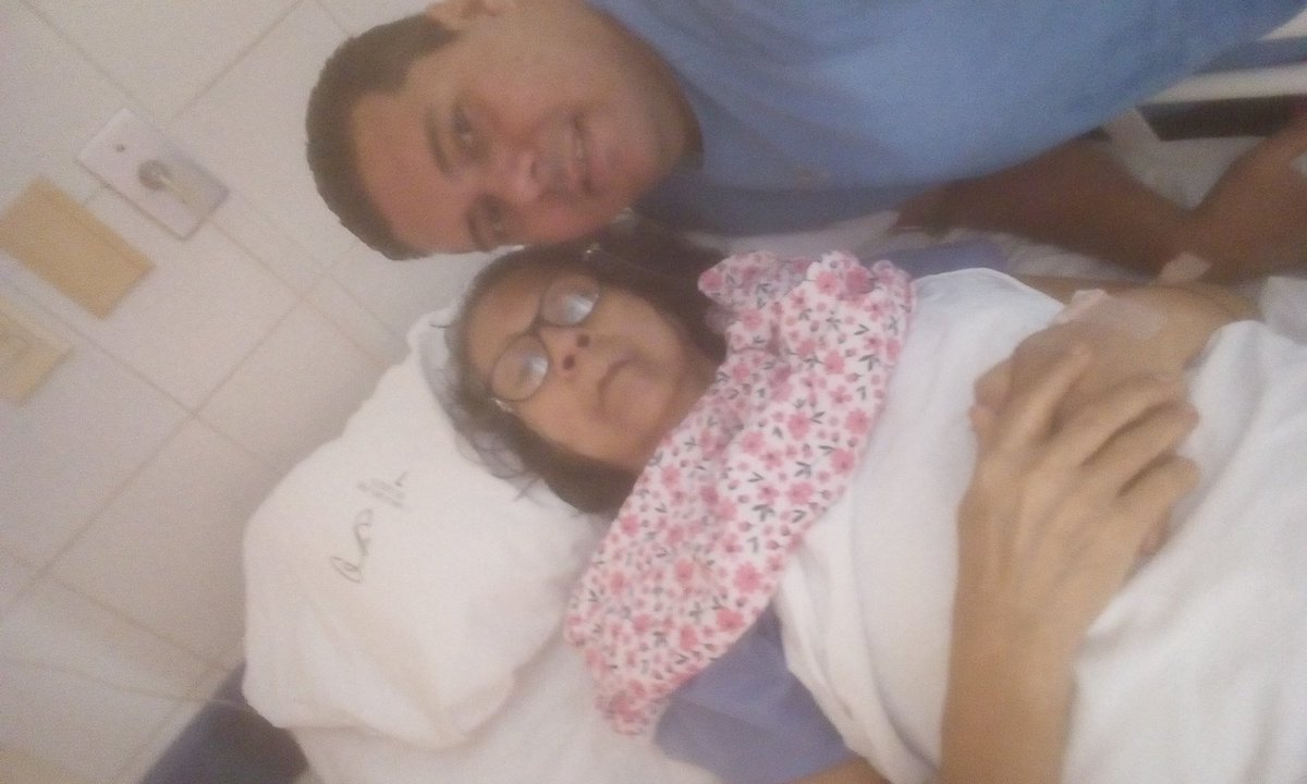 NegreteBaez's tweet photo. El dia del Abogado y cumpleaños, con mi madre Feliz https://t.co/jfAnuhRFTz