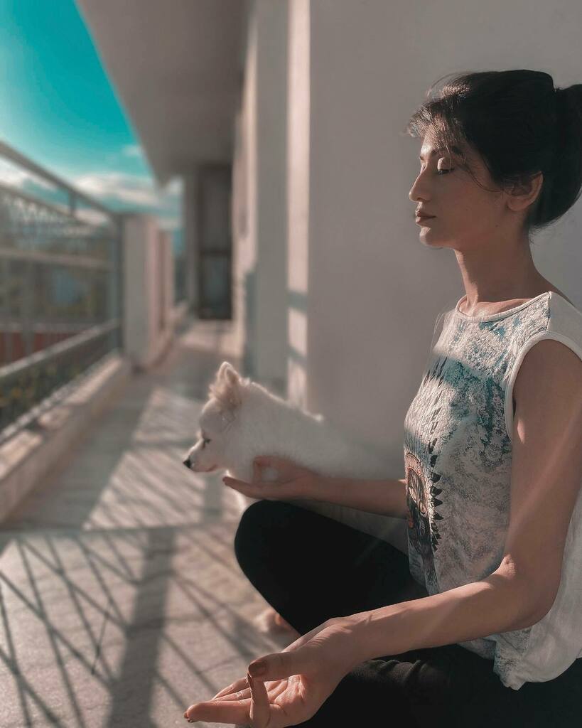 And that’s a wrap to another glorious year around the sun 👻 I aim to add more clarity, love, growth and magic into my life this year and wish the same for you! I honestly have the most blessed job in the world and it is all because of YOU 🤍✨ From the bottom of my heart, than…