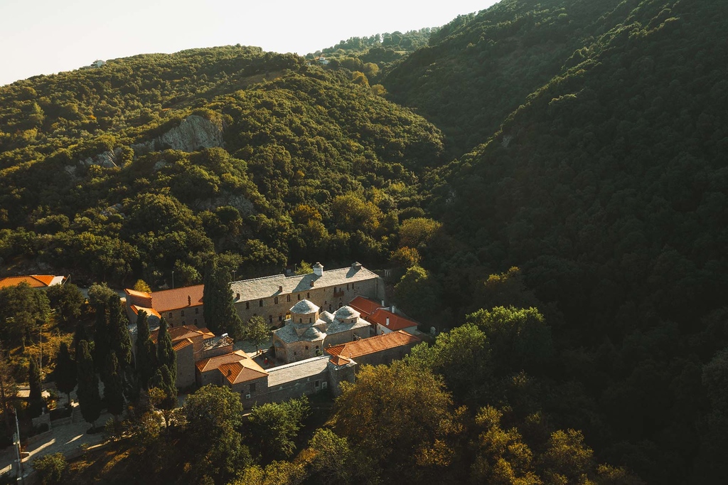 WorldTrailsNet's tweet photo. On trail at the #WorldTrailsConference is Skiathos 🇬🇷: Evangelistria Monastery — Early bird prices end July 1! Secure your spot & joins us Sept 26-30.
https://t.co/0KmxStxMmX
#trails #hikinggreece #TrailMaintenance #TrailBuilding #optoutside #longdistancetrails #thruhike https://t.co/AZZ0cFN8rV