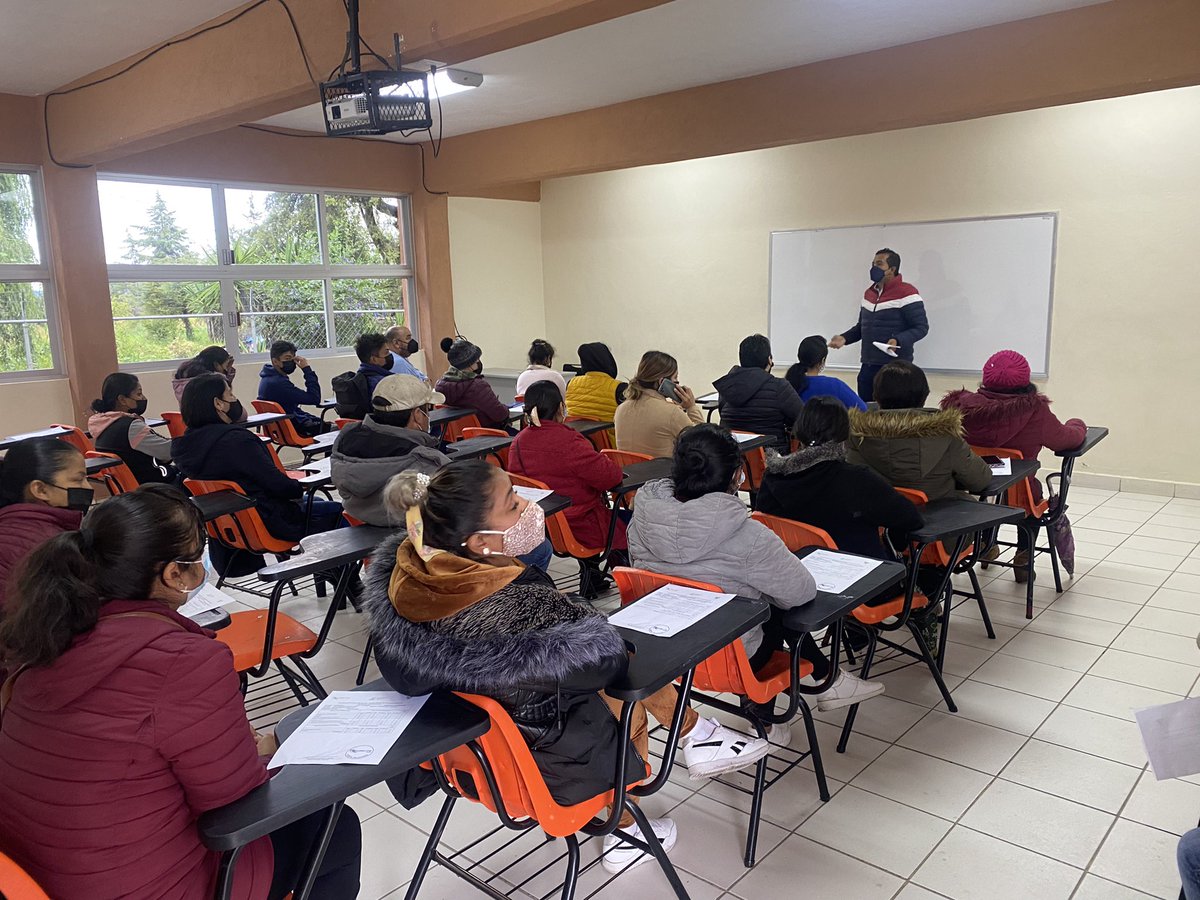 cecytehtulanvin's tweet photo. Se llevó a cabo reunión con padres y madres de familia de todos los semestres con motivo a la entrega de resultados académicos respecto al semestre Enero - Julio 2021. 
@CECyTEHidalgo https://t.co/mMABqQCaJb