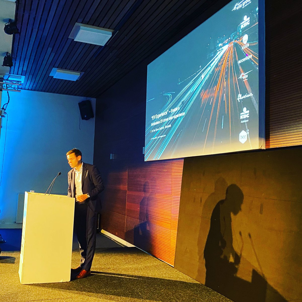 ✅ Break-out session Innovations &amp; Environment: Case study EV Mobility - IO. Energy