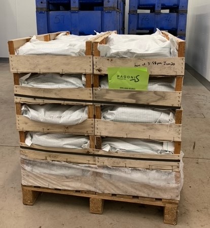 Adonis_442's tweet photo. Woot Woot! 😁
Got our delivery of 200,000 European Nightcrawlers!!💚 
Getting them all settled into their new home😊🥰 
Big Thanks to Pagonis Live Bait for this shipment!👏
#Livingsoil #Organic #wormfarming https://t.co/8tDZoazfTe
