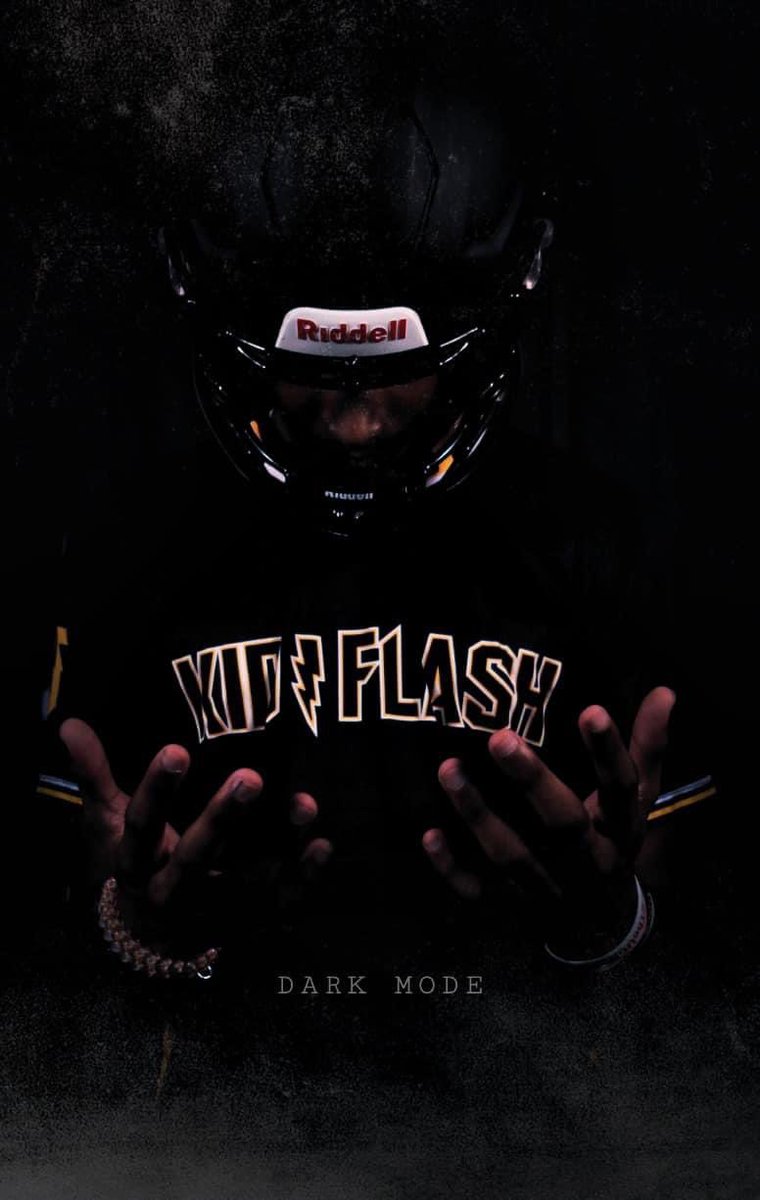 jussHardy's tweet photo. “DARK MODE” 🦇
Aaron Gregory “AG”
Augusta Christian High School
C/O 2026 WR/DB
Get ready for this rookie sensation !
📸 Hardyway Productions
#Hardyway https://t.co/kRubaOUaAm