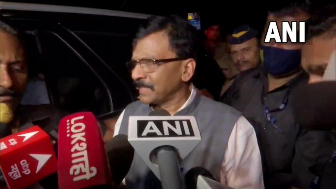 timesofindia's tweet photo. Mumbai | #UddhavThackeray is Maharashtra Chief Minister and he will remain the CM, says #ShivSena leader #SanjayRaut. https://t.co/bfCKcjUBS4