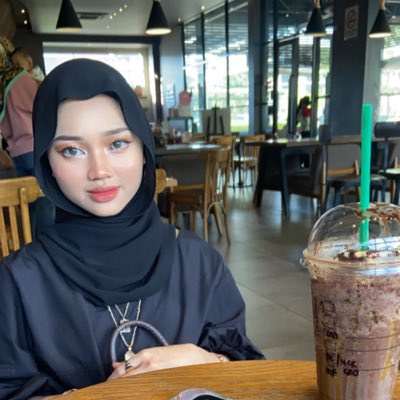 mishamazli's tweet photo. #NewProfilePic https://t.co/ra3doEbv67