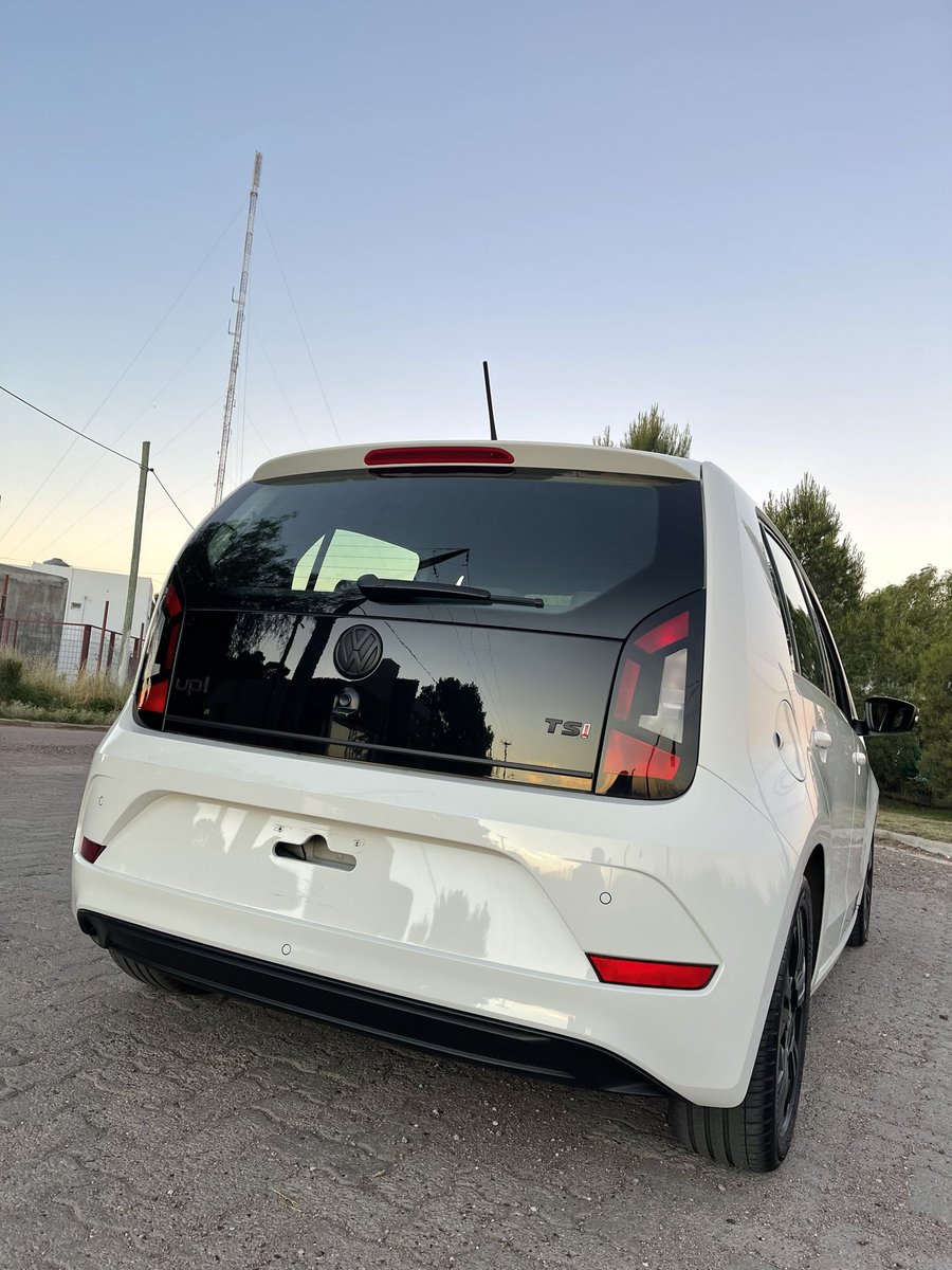 esp_off's tweet photo. Extrañando las insignias y cromados ploteados en Negro 🙄
#uptsi #uppepper #tsi #sleeper #autos #argentina #trackday #trackdayargentina https://t.co/6RSdc0SGY3