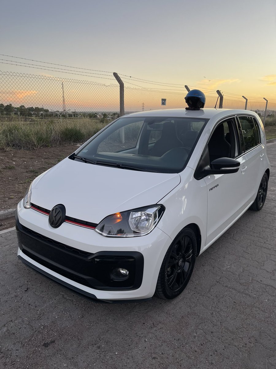 esp_off's tweet photo. Extrañando las insignias y cromados ploteados en Negro 🙄
#uptsi #uppepper #tsi #sleeper #autos #argentina #trackday #trackdayargentina https://t.co/6RSdc0SGY3