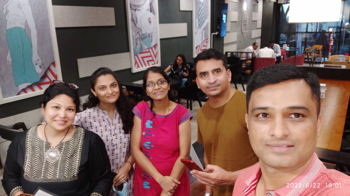 PrashantRaghun4's tweet photo. #CCDcafe @Prabhatroad
#coffee
#drclearskinHairmdclinic
#Drgroup
#माझाक्लिक
#म #मराठी https://t.co/znr2DC5XLr