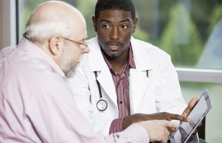 Health4Americas's tweet photo. After #cancer treatment, good communication and follow-up care remain essential. Use @theNCI’s suggested questions to discuss #LifeAfterCancer with your doctor. https://t.co/bX8SruComd #CompCancer #CancerSurvivors #CancerNuestrasVoces https://t.co/AR8epDmXys