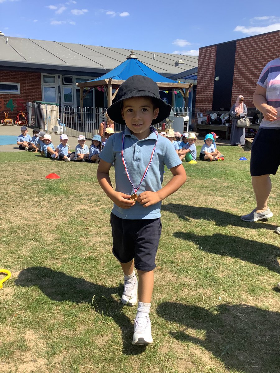 NLeeGDPS's tweet photo. Happy children equals Happy Mrs Lee! 😃 😃 https://t.co/D1i4EkE9tm