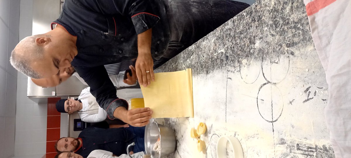 Sylvain Dourneau (@sylvaindourneau) on Twitter photo Quoi de mieux qu'un chef italien pour former les enseignants formateurs en cuisine @CCI49 à l'art de fabriquer ses pâtes. Merci à @FranckGaranger et aux chefs d'Explora Journey pour leur présence au CFA @CCI49 <a href="/favredannepas/">Pascal Favre D'anne</a> @CDLgastronomie <a href="/FoodAngers/">Food'Angers</a> @celguichard Quoi de mieux qu'un chef italien pour former les enseignants formateurs en cuisine @CCI49 à l'art de fabriquer ses pâtes. Merci à @FranckGaranger et aux chefs d'Explora Journey pour leur présence au CFA @CCI49 <a href="/favredannepas/">Pascal Favre D'anne</a> @CDLgastronomie <a href="/FoodAngers/">Food'Angers</a> @celguichard