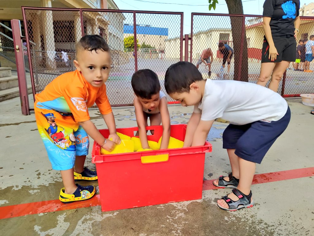 Escola Marià Fortuny tweet media