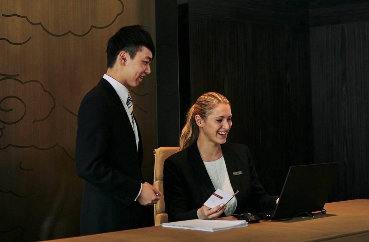 Hyatt's tweet photo. The Hyatt family is always growing. With over 1,000 locations across more than 70 countries, there are countless opportunities across multiple functions at a variety of locations available to you.

Learn more: https://t.co/QHVQees4f0 https://t.co/aw3RuoXUvO