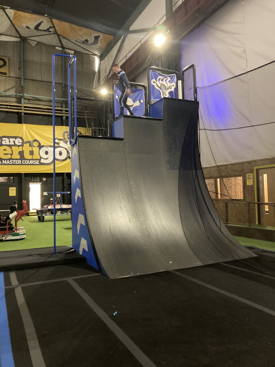 St. Patrick's English tweet media