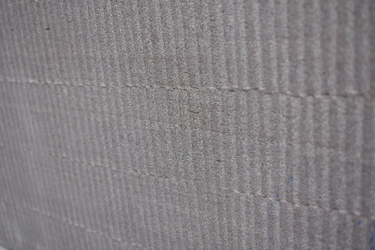 Have you ever noticed the lines on #stonework before? 

These are chiselled into the stone during a process called 'boasting'. 

We are currently #restoring the stonework at Berrington Hall. Every replaced slab is 'boasted' to make sure it fits in with the rest of the building!