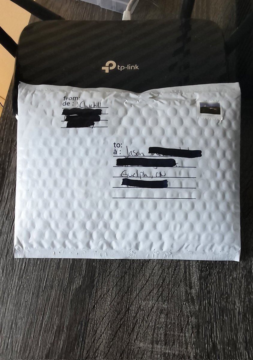 thechronicthumb's tweet photo. A very sweet day. Mail day! Received my "trade Pkg" from my buddy @jeff_thegreat1 and a tasty treat! Seeds Afghani Skunk, Chemo Cookies, White Gorilla & Purple kush and something Glueberry. #CannabisCommunity #Tradezies #cannabisculture #DoOnToOthers #GrernLove #seeds https://t.co/0UWyKSLQPx