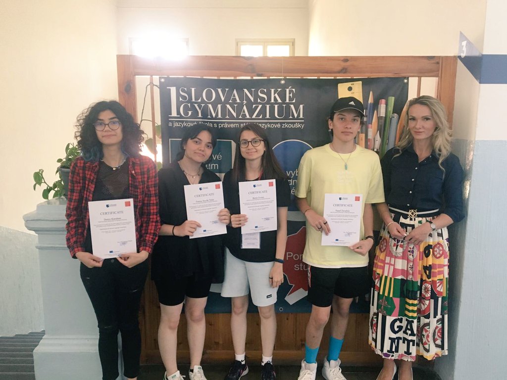 Cekya Prag'da öğrenci grup hareketliligi faaliyetinde bulunan okullarimiz,verimli geçen 8 günden sonra ülkemize döndüler 💫
#orduerasmushamlesi 
<a href="/frkkymkc/">Faruk Kaymakcı</a> 
<a href="/ulusalajans/">Türkiye Ulusal Ajansı 🇹🇷 Turkish NA</a> 
<a href="/mfvargeloglu/">MEHMET FATİH VARGELOĞLU</a> 
<a href="/GozudikMusa/">Musa Gözüdik</a>