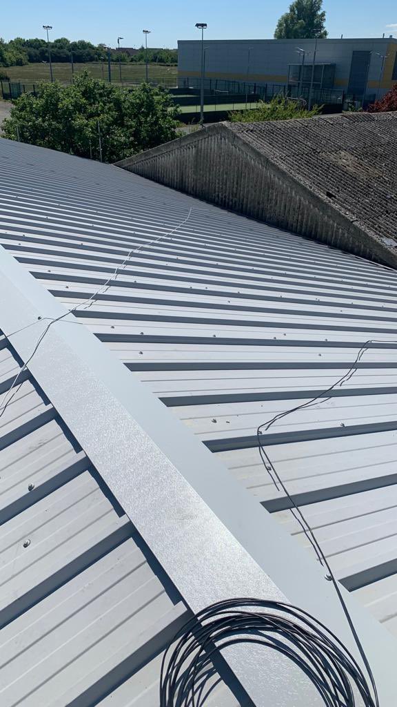 FirstFixGroup's tweet photo. #rawreth #essex #stripandresheet .
#scaffold up . Day 6 and #gable being #sheeted and almost complete . https://t.co/DRqDDplWaw