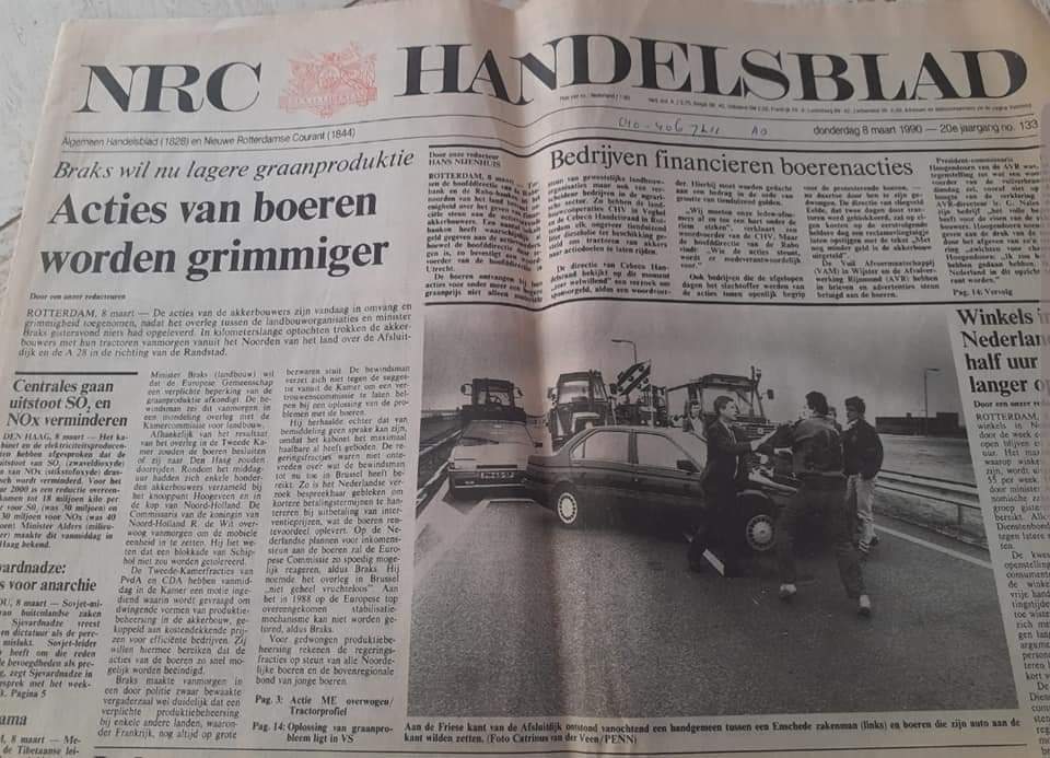 J_OE_nl's tweet photo. Die boeren hebben mazzel dat mijn paps niet meer leeft #rippaps #boerenprotest https://t.co/bORIpCPG7m