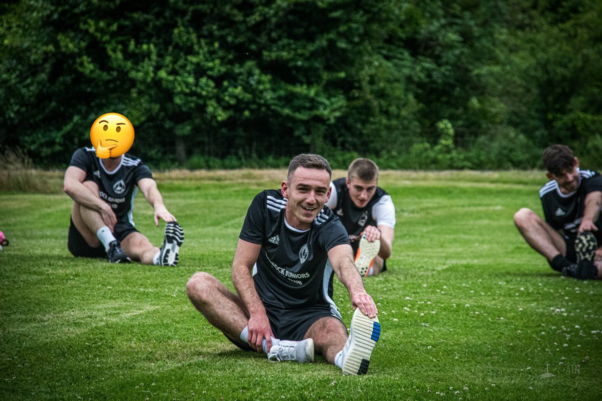 CumnockJnrsFC's tweet photo. 𝙁𝙞𝙧𝙨𝙩 𝙎𝙚𝙨𝙨𝙞𝙤𝙣 𝘽𝙖𝙘𝙠 ✅

🤔…

#ATN https://t.co/VAI9mAq91X