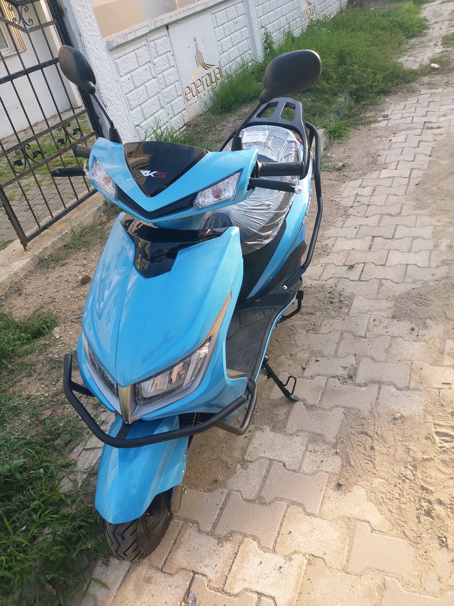 16bine araba sattım, 26bine 50cc motor aldım. Ticarî zeka desen var. 
Ekonomi zaten harika  👌👌👌